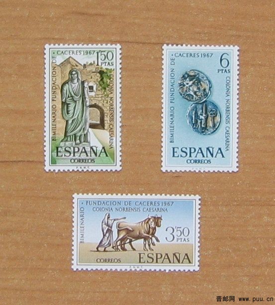 西班牙 卡塞雷斯古镇（古罗马人建立卡塞雷斯城2000周年，古罗马人的城墙、塞雷斯女神.jpg