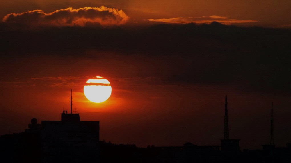 DSCF0472夕阳无限好 1选100K.jpg