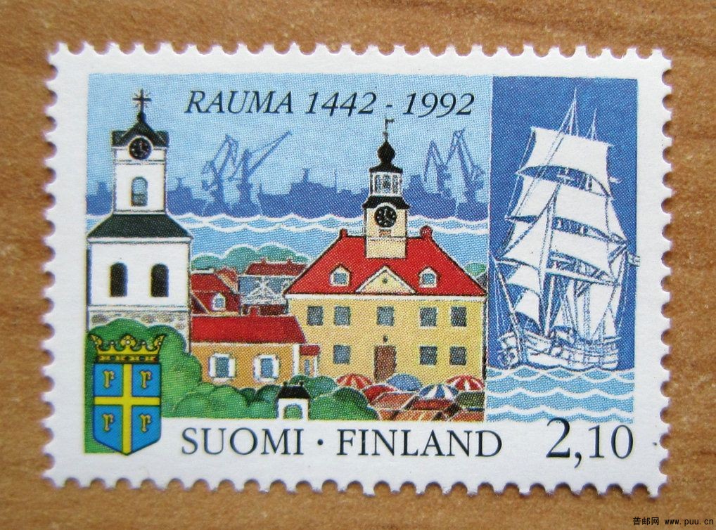 芬兰 劳马老城.jpg