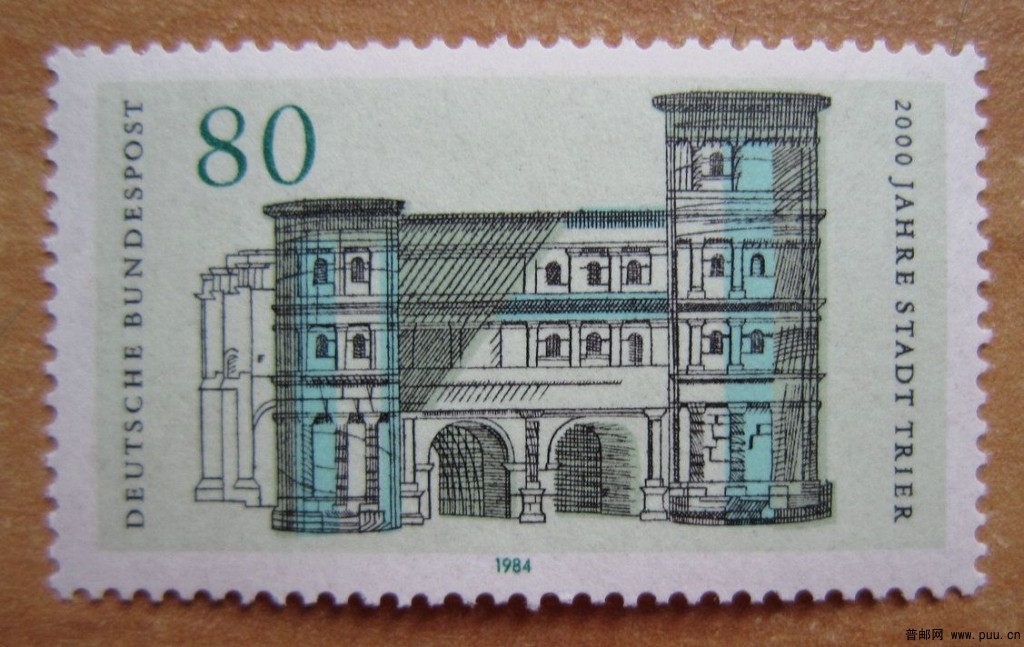 德国 特里尔的古罗马建筑和教堂.jpg