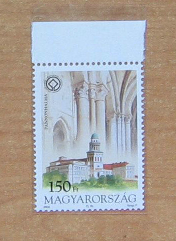 匈牙利 潘诺恩哈尔姆千年修道院.JPG