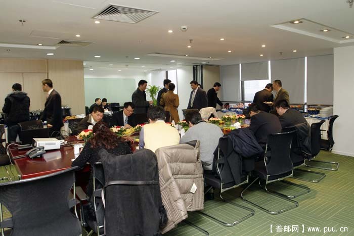 华宇为嘉宾精心准备了午宴