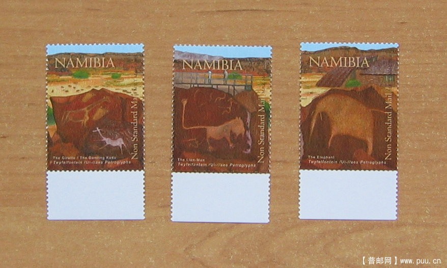 纳米比亚 推菲尔泉岩画.JPG