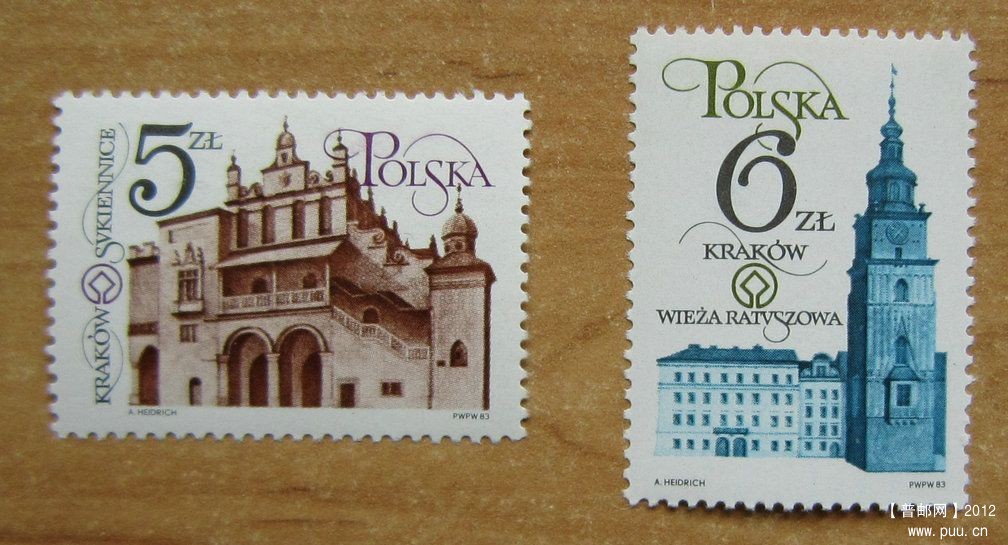 波兰 克拉科夫历史中心【1983年发行布宫、市政厅】.jpg