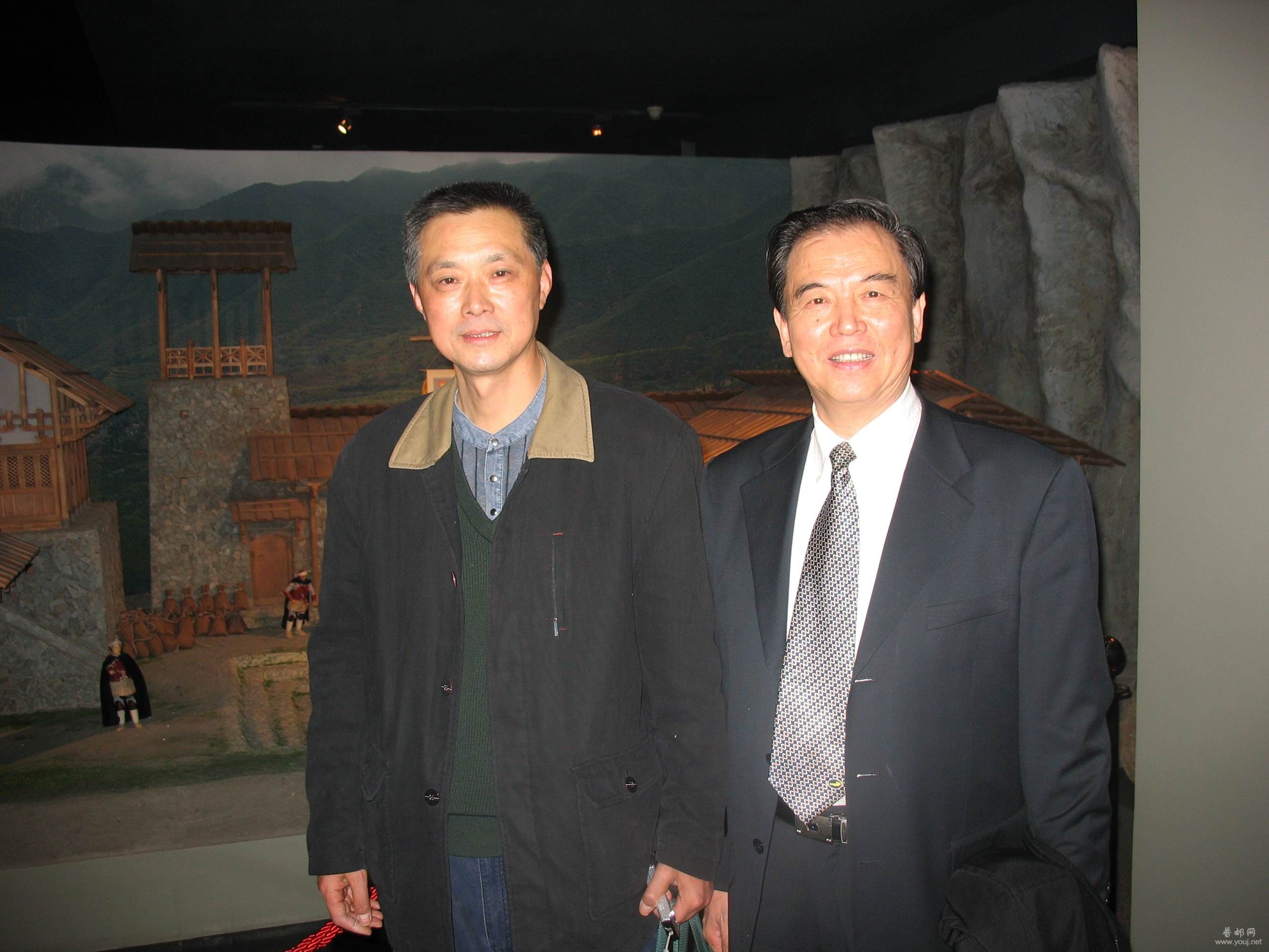 与葛建亚副主任合影