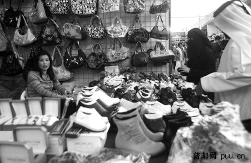 在中东迪拜卖小商品